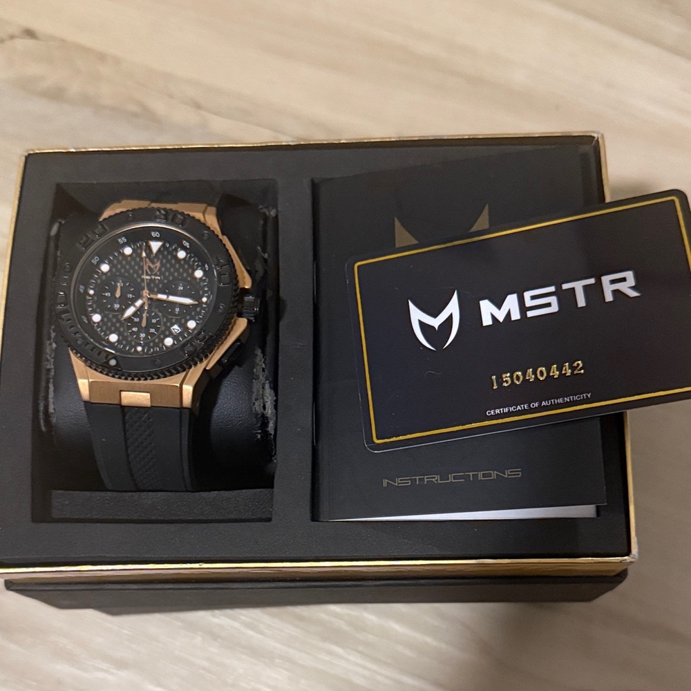 Black and Gold Men's Watch